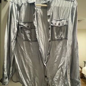 Two by Vince Camuto Light Gray Button Down Shirt